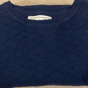 Holderness and Bourne “Ward Sweater” in Heathered Navy